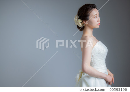 Wedding dress Wedding dress 90593196