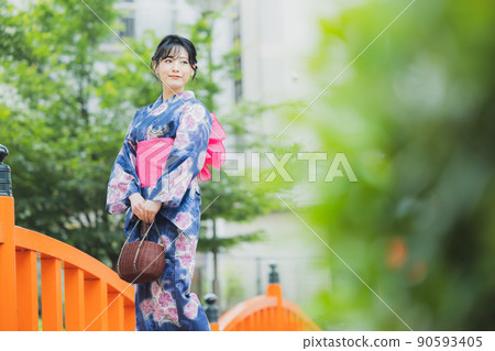 浴衣的女人 浴衣的女人 90593405