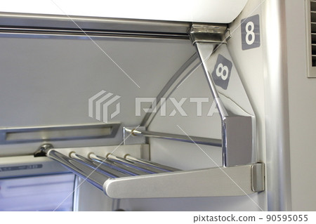 JR East 215 series suburban train rack rack on the 2nd floor 90595055