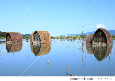 Submerged Pension Village 6211 Submerged Pension Village 6211 90596520