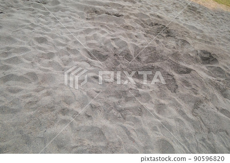 sandbox, sand pit, playing in the sandpit 90596820