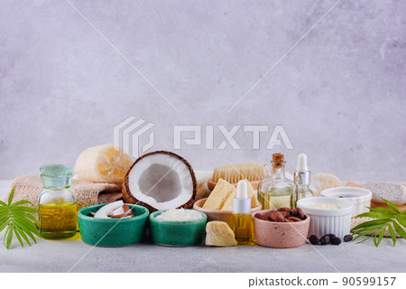 Natural butter from cocoa, jojoba and coconut 90599157