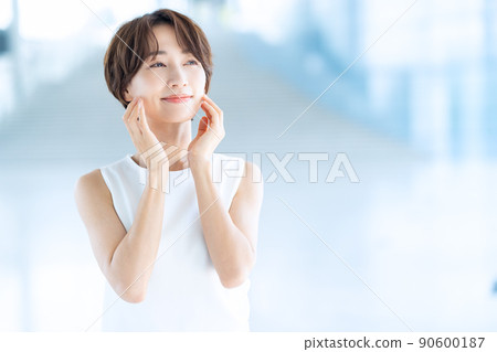 女性美容美中護膚 90600187
