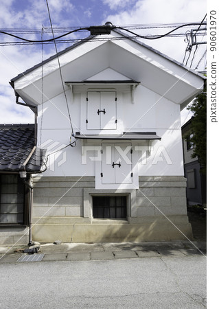 Former Koshu Kaido Fuefuki City Three-story Warehouse 90601970