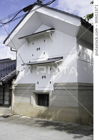 Former Koshu Kaido Fuefuki City Three-story Warehouse 90601971