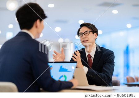 Male consultant in suits and glasses Male consultant in suits and glasses 90601993