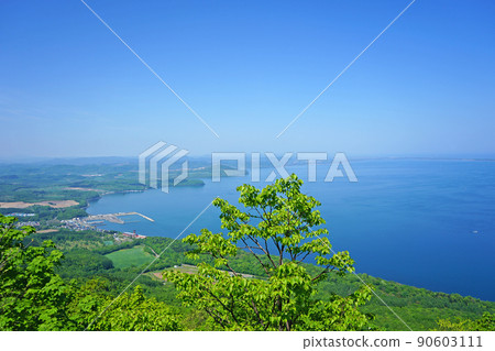 Lake Saroma Observatory overlooking Lake Saroma, Hokkaido 90603111