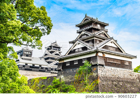 Kumamoto Castle, Kumamoto Prefecture-Udo turret and large and small castle towers seen from Kato Shrine- Kumamoto Castle, Kumamoto Prefecture-Udo turret and large and small castle towers seen from Kato Shrine- 90603227