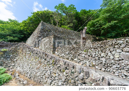 << Ehime Prefecture >> Ishigaki no Sato Sotodomari << Ehime Prefecture >> Ishigaki no Sato Sotodomari 90603776