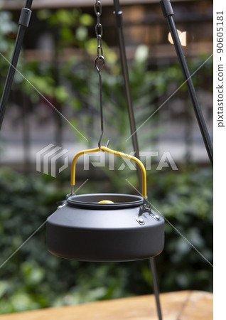 picnic set kettle on abstract background picnic set kettle on abstract background 90605181
