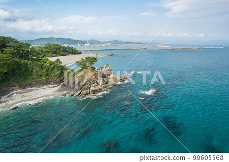 高知縣熱門旅遊勝地桂浜的航拍照片 90605568
