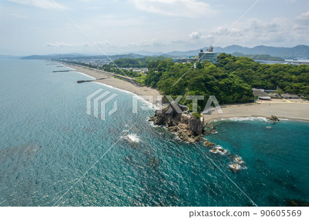 高知縣熱門旅遊勝地桂浜的航拍照片 90605569