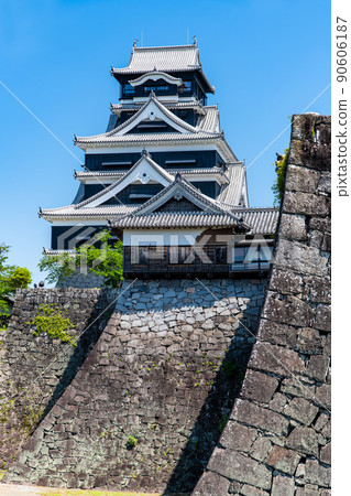 Kumamoto Castle, Kumamoto Prefecture-Two Ishigaki and the castle tower- 90606187
