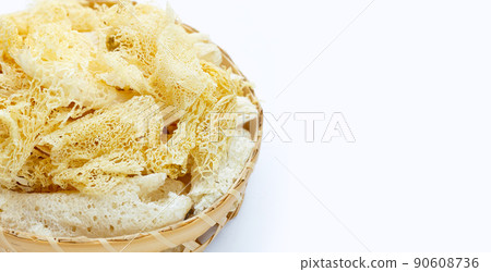 Dried tropical stinkhorn mushroom in bamboo basket Dried tropical stinkhorn mushroom in bamboo basket 90608736