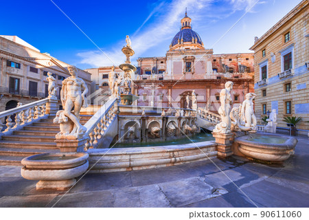 Palermo, Sicily - Beautiful baroque Piazza Pretoria, Italy travel Palermo, Sicily - Beautiful baroque Piazza Pretoria, Italy travel 90611060
