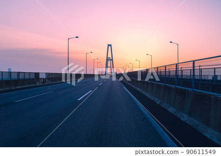 Dawn of Meiko Triton Isewangan Expressway (Nagoya City, Aichi Prefecture) 90611549