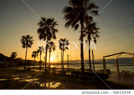 西尾市宮崎海灘（Kira Waikiki Beach） 90618598