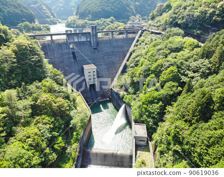 高知縣越知町桐見水壩風景 高知縣越知町桐見水壩風景 90619036