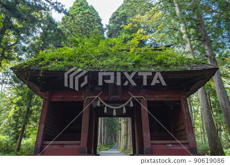 Togakushi Shrine Okusha Kozo Gate 90619086