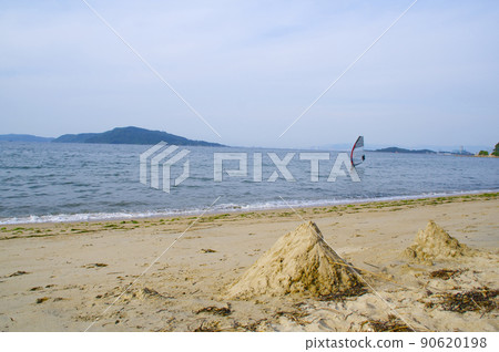 初夏海灘漫步 初夏海灘漫步 90620198