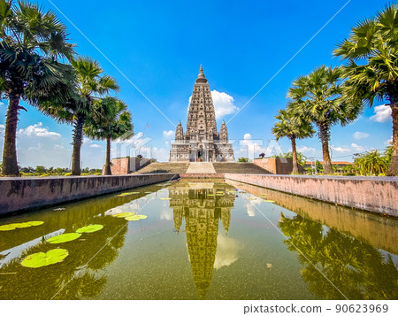 Wat Panyanantaram temple in Pathum Thani, Bangkok, Thailand 90623969