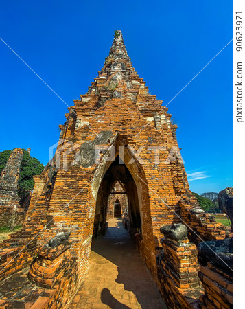Wat Yai Chai Mongkhon temple in Phra Nakhon Si Ayutthaya, Thailand Wat Yai Chai Mongkhon temple in Phra Nakhon Si Ayutthaya, Thailand 90623971