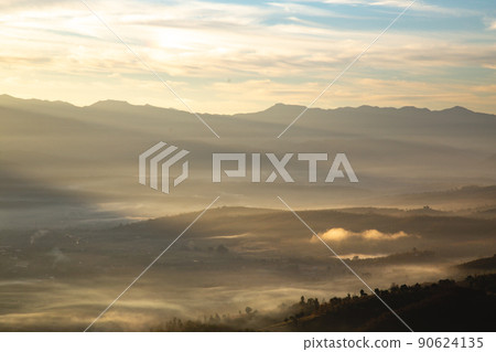 Ban Bon Na Viewpoint at sunrise with fog above Mae Chaem, Doi Inthanon national park, Chiang Mai 90624135