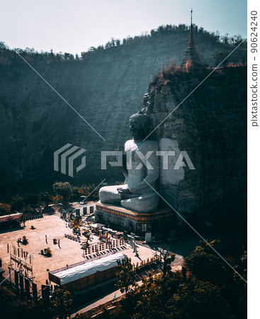 Aerial view of Luang Pho U Thong or Phra Phuttha Pusaya Khiri Sri Suvarnabhumi, Bhutsaya Khiri 90624240