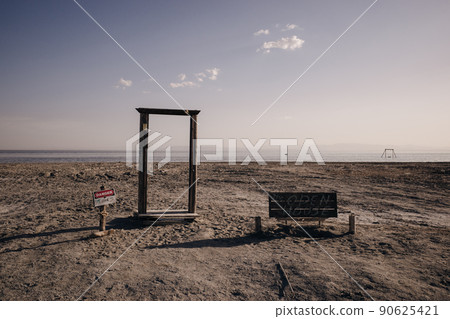 Bombay Beach, California USA - May 2021 Bizarre artwork an the eastern Salton Sea shore, Southern California Bombay Beach, California USA - May 2021 Bizarre artwork an the eastern Salton Sea shore, Southern California 90625421