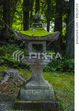 戶隱神社內的北光社燈籠 戶隱神社內的北光社燈籠 90628519