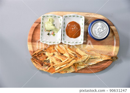 是食物。 是食物。 90631247