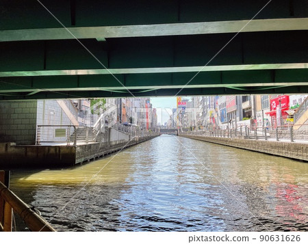 大阪通博里河遊船的景色 90631626