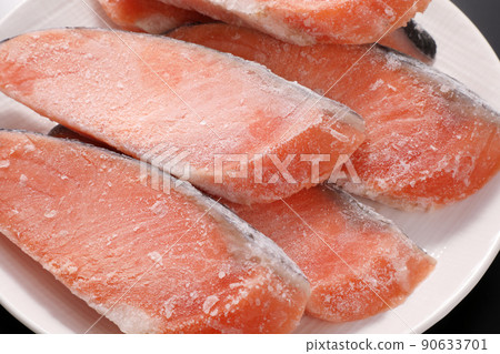 冷凍三文魚片 90633701