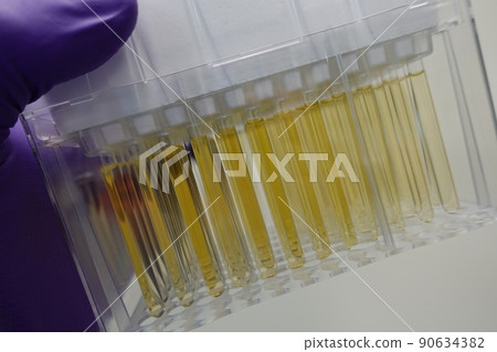 血漿樣品 90634382