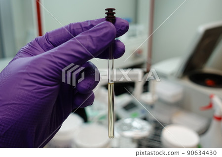 血漿樣品 90634430