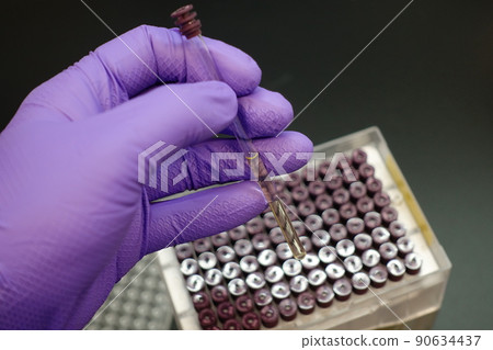 血漿樣品 90634437