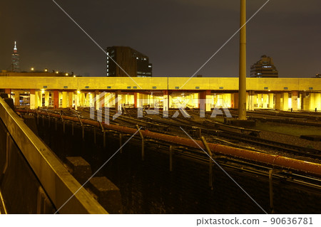 捷運 90636781