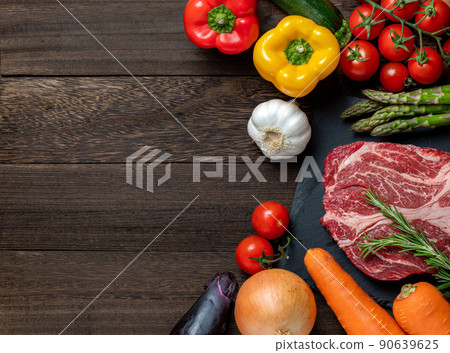 Lots of fresh ingredients (wood) Lots of fresh ingredients (wood) 90639625