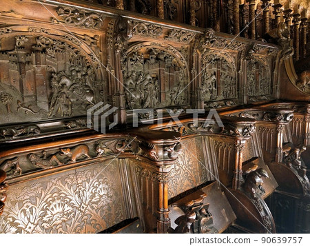 [Spain] Choir seat in Toledo Cathedral (Toledo) 90639757