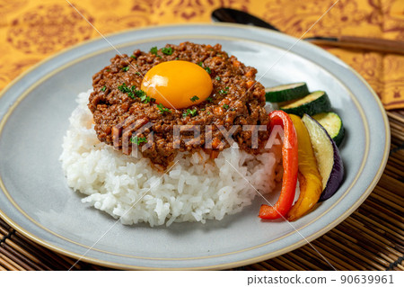 夏天蔬菜keema咖哩 夏天蔬菜keema咖哩 90639961