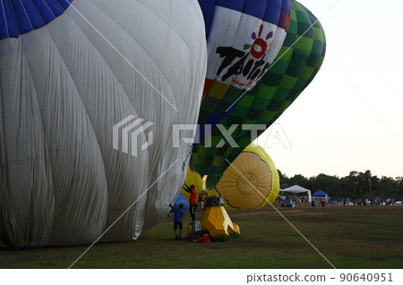 熱氣球 90640951