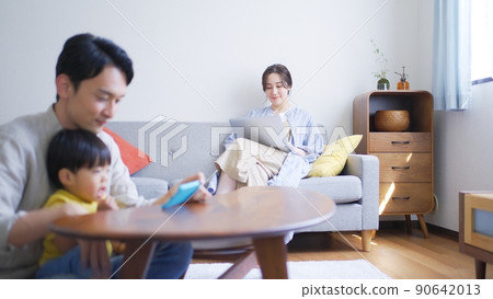 Babysitter husband and home worker wife Babysitter husband and home worker wife 90642013