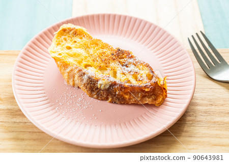 French toast	 90643981