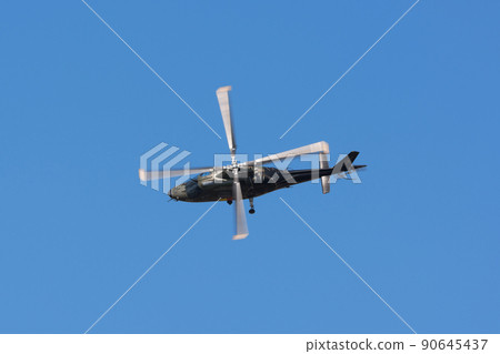 比利時空軍 A109 展示隊轉彎 比利時空軍 A109 展示隊轉彎 90645437