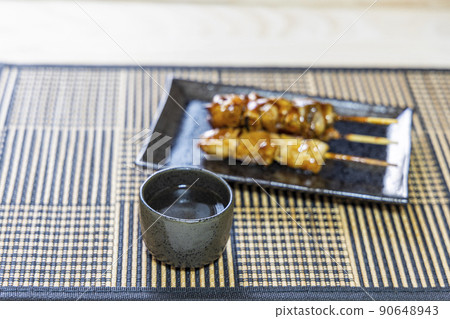 Yakitori and Sake 90648943