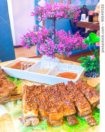 Chinese Silk Road dish, lamb mutton (roasted lamb spare ribs) 90649588