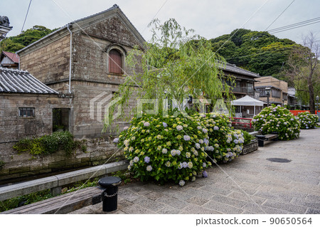 Perry Road Perry Road 90650564