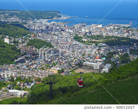 The city of Otaru seen from Mt. Tengu The city of Otaru seen from Mt. Tengu 90652087
