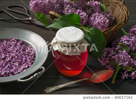 Lilac flowers syrup Lilac flowers syrup 90657162