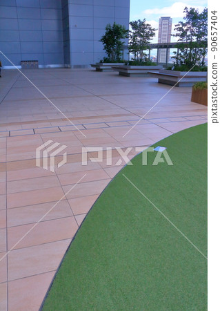 《Osaka City》 Osaka Station Building Rooftop Space 《Osaka City》 Osaka Station Building Rooftop Space 90657404